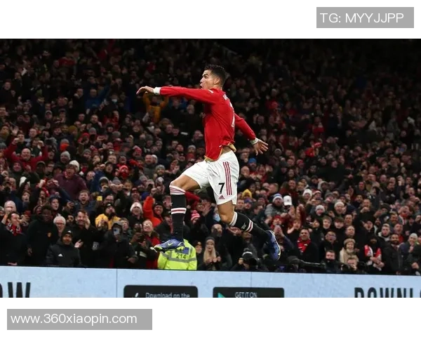 足球巨星凌空射门瞬间展现超凡技艺与无敌风采