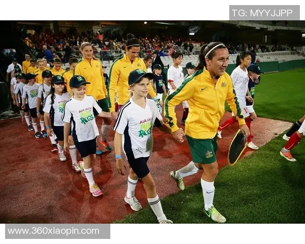 球星在绿茵场上激烈拼搏的真实声音呈现揭秘足球比赛中的幕后故事